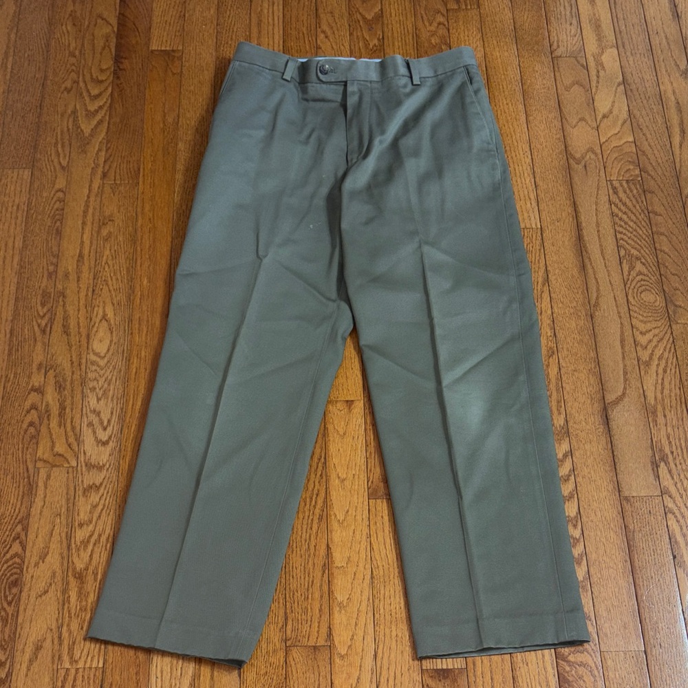 Kirkland Signature Men's Green Chinos